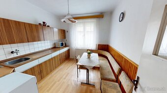 REZERVOVANÉ- 3-IZBOVÝ RODINNÝ DOM, NADLICE - 4