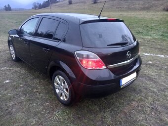 OPEL ASTRA H 1.9 cdti - 4