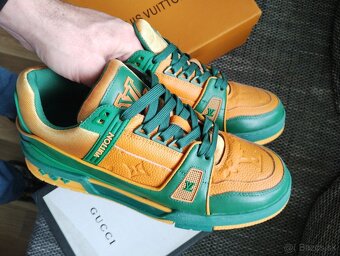 Louis Vuitton - 4