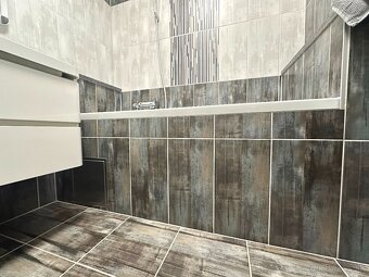 PREDAJ - 4 izbový byt s balkónom, Okružná ulica, Rožňava - 4