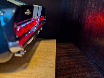 Mustang GT 500 1:8 - 4