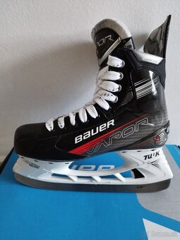 Bauer Vapor X3 - 4