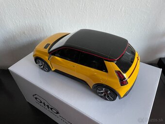 1:18 Ottomobile -  Renault 5 e-tech - 4
