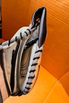 BRANKÁŘSKÁ LAPAČKA  REEBOK PREMIER SR. - 4