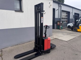 Vysokozdvižný vozík ručně vedený s plošinkou 1,2t - 4