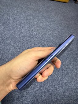 Samsung Galaxy Fold 6 - 4
