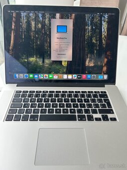 MacBook Pro 15" Retina ,TOP STAV - 4