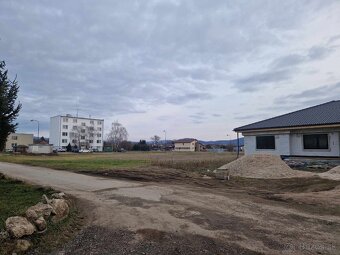 Na predaj pozemok na stavbu domu v obci Skačany-Partizánske - 4