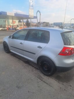 VOLKSWAGEN GOLF 5 1.9 TDI - 4