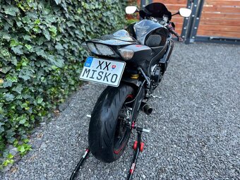 GSXR 750 2007 - 4