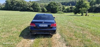 Mercedes Benz E250 - 4