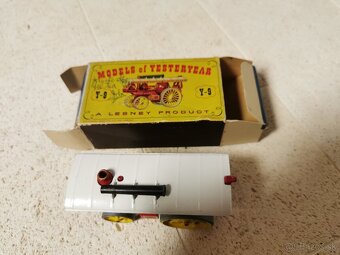 RARITKA Matchbox yesteryear Showman - 4