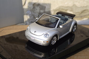 1:43 VW New Beetle - 4