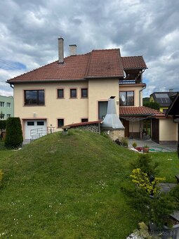 POKOJNÉ BÝVANIE V RODINNOM DOME V ŽIARI NAD HRONOM - 4