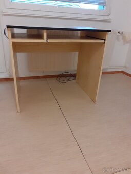 Počítačový stôl - 4