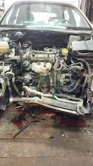 Predám Škodu Fabia na náhradné diely - 4