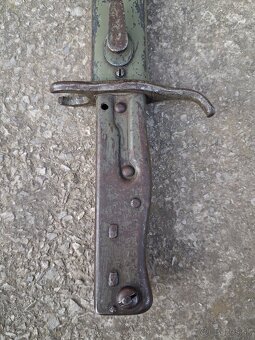 Nemecky nahradny bodak - - 4