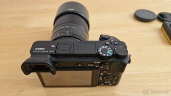 Sony a6500 + Viltrox AF 56mm f1.4 - 4