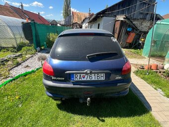 Peugeot 206 1.4i - 4