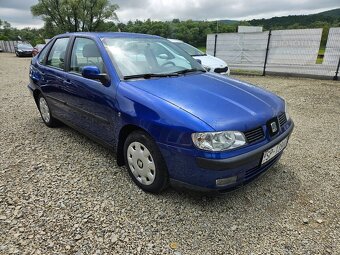 SEAT CORDOBA 1.4i - 4