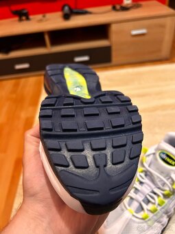 Nike Air Max 95 Multi Swoosh veľ. 43 - 4