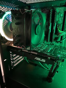 Herný PC 9100f, RX580 8GB, 16GB, M.2... - 4
