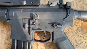 E&L ELAR AR15 M4 MUR Custom Carbine ELITE verzia - 4