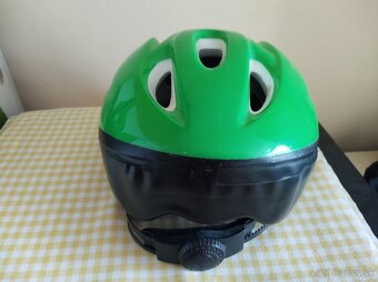 {18} Detská cyklistická prilba - 4