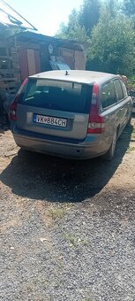 Predam volvo v50 - 4