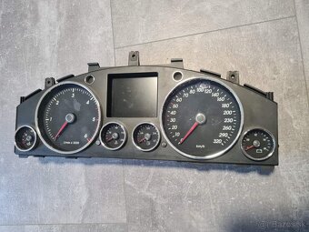 Rozpredám 3.0 tdi, 165 kW, BKS, VW Touareg 7l - 4