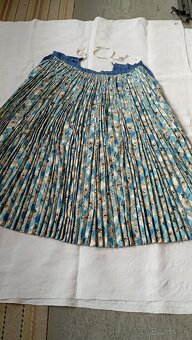 Krojová sukňa -súčast kroja - 4