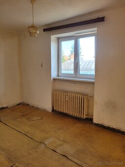 Veľký 2 izb. byt, ul. Školská - 4