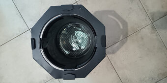 starý reflektor na okrasu - 4