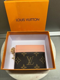 Louis Vuitton Card holder - 4
