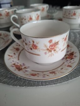 šálky a tanieriky súprava - 4