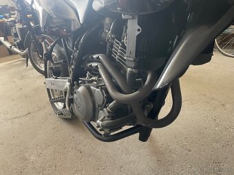 MZ baghira 660 supermoto - 4