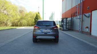 Ford Kuga 2.0 - 4