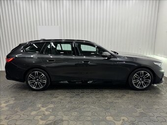 BMW 5 520d xDrive M Sport Touring - 4
