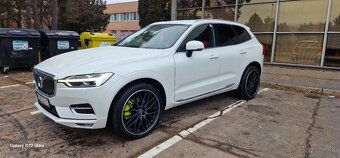 VOLVO XC60 A8 Inscription 4x4 - 4