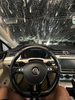 Volkswagen Passat B8 2.0 TDI 110 kW DSG (2016) - 4