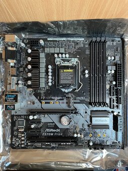 ASROCK Z370M Pro4 - 4