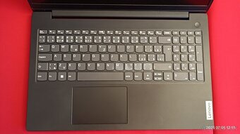 Predam notebook Lenovo V15 G3 IAP - 4