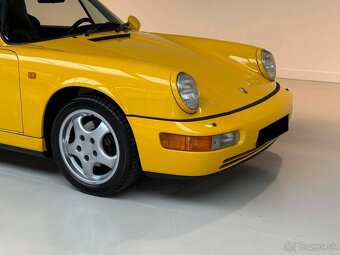 Porsche 911 Carrera 4 Cabriolet z roku 1992 - 4