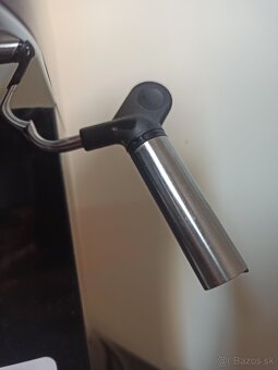 DeLonghi EC 680 BK Dedica Pákový kávovar čierny - 4