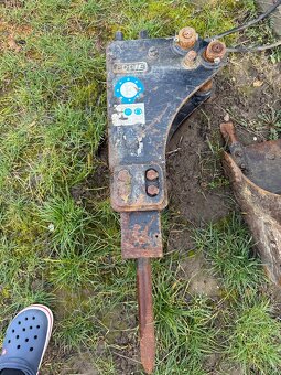 Búracie kladivo na minibager - 4