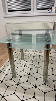 Set stôl a stoličky - 4