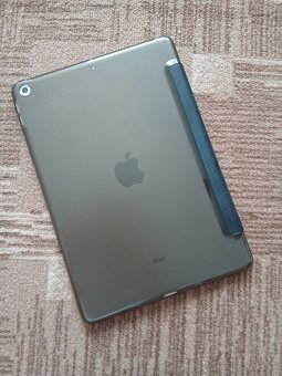 iPad 9gen 10.2" 64GB komplet + Spigen puzdro - 4
