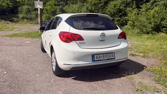 Opel astra j 1,4 74kw - 4