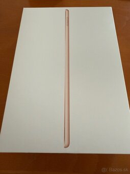 iPad 8. generácia 32GB WIFI (model A2270), gold - 4