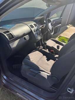 napredaj volkswagen touran - 4